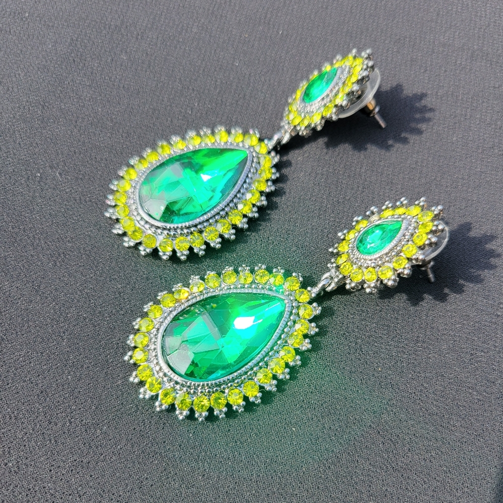 Statement Green Teardrop Rhinestone Dangle Earrin… - image 8